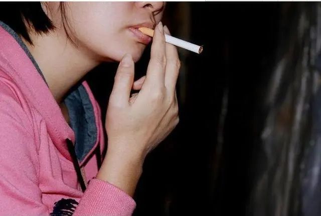戒不掉的东西或许不是烟？